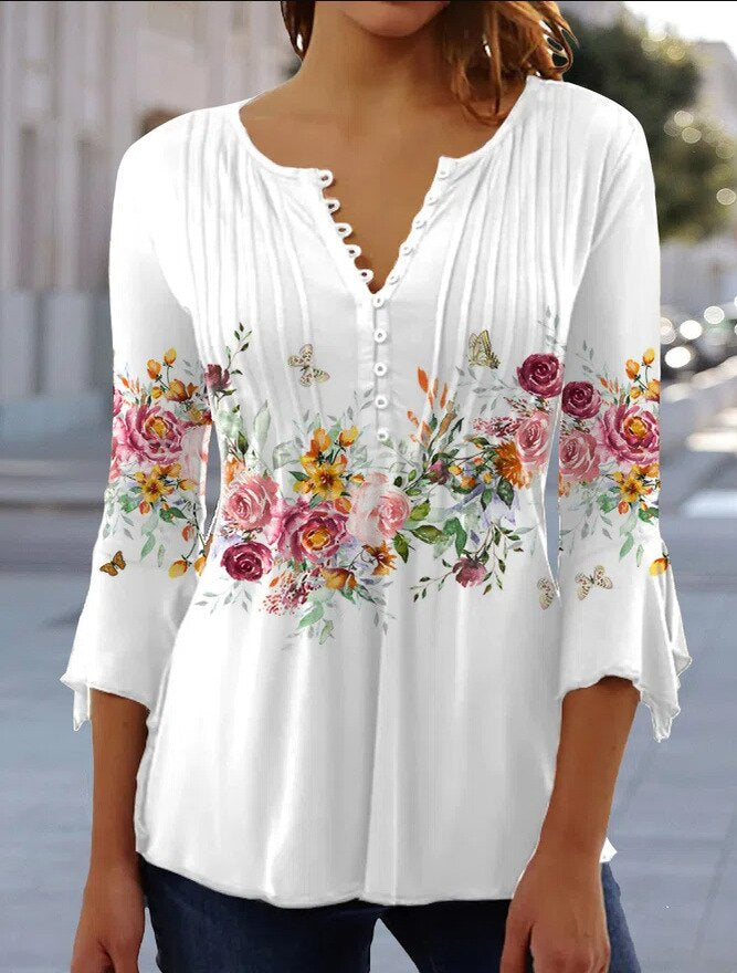 Judith - Scalloped V-Neck Blouse