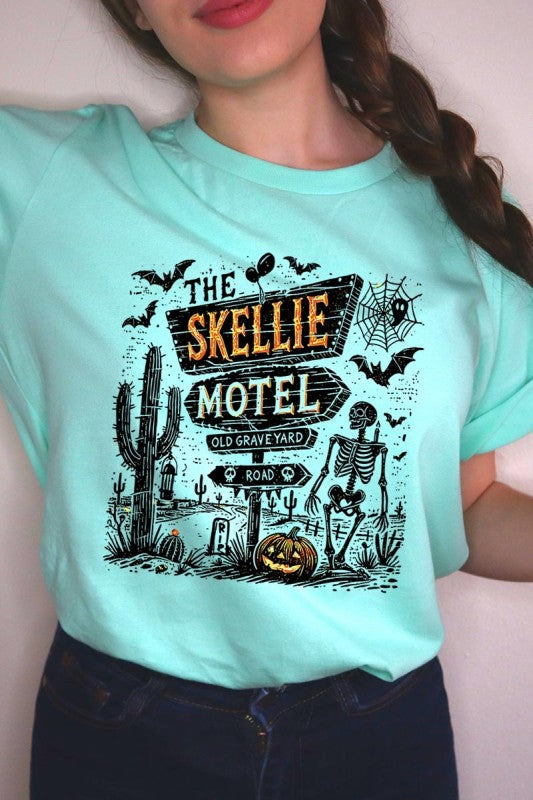 Skellie Motel Halloween Graphic Plus Tee