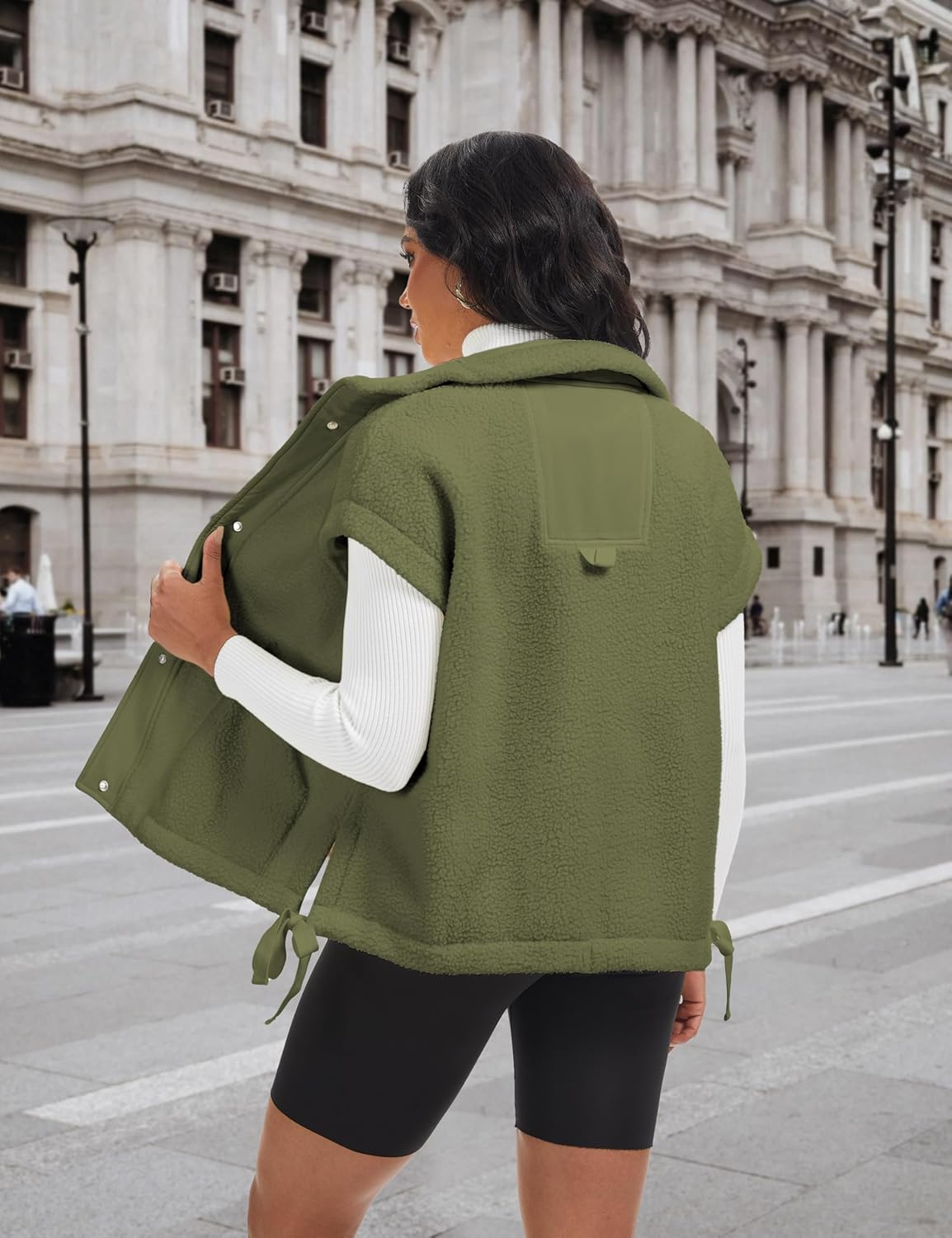 Ellen – Sleeveless Fuzzy Fleece Vest