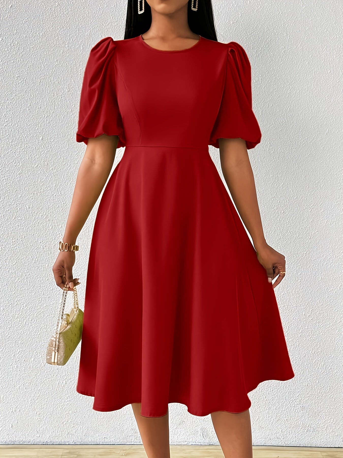 Clara Bloom | Refined Black Midi Dress