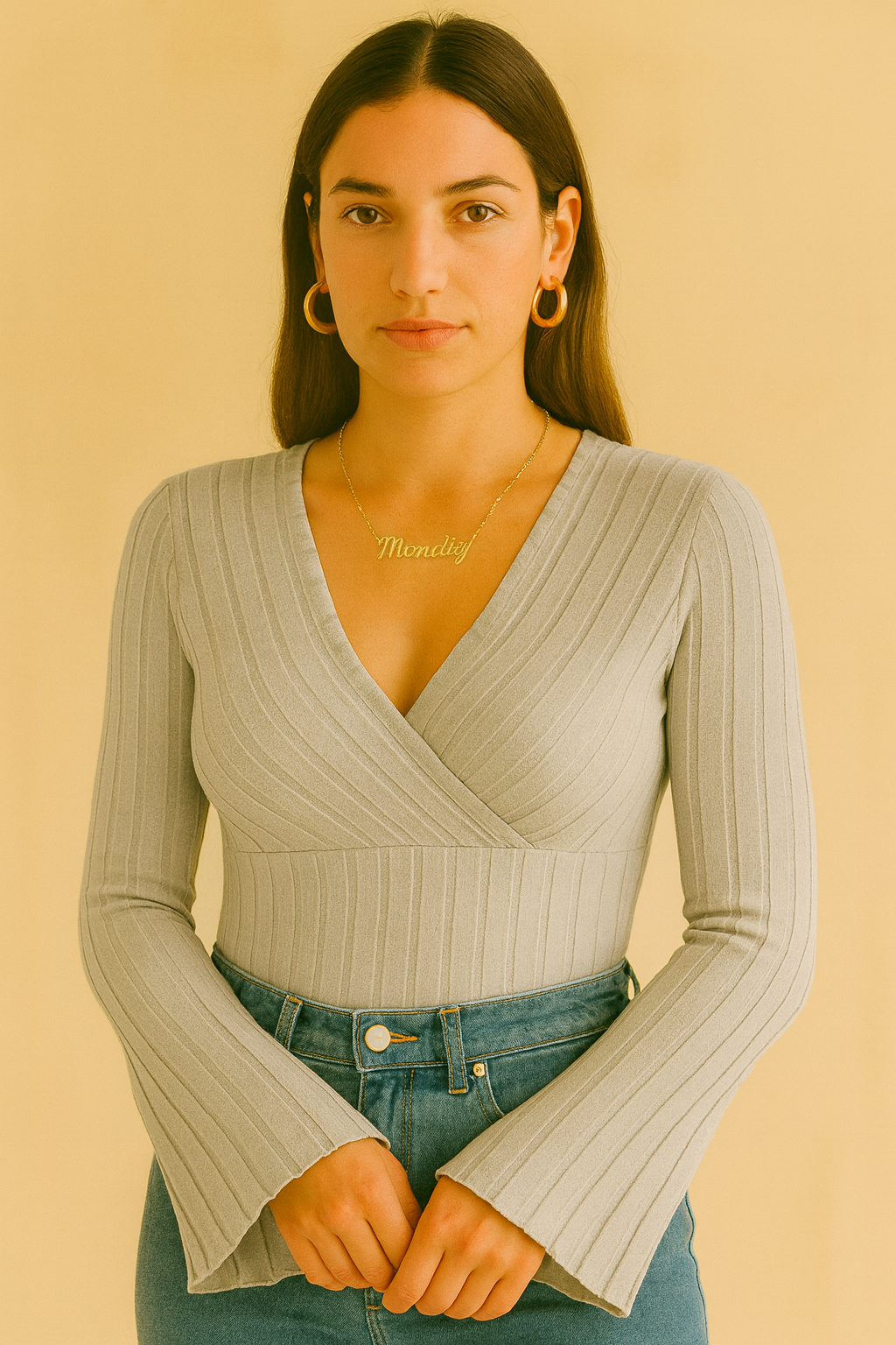 Roos | Women's Knitted Top with Long Flared Sleeves