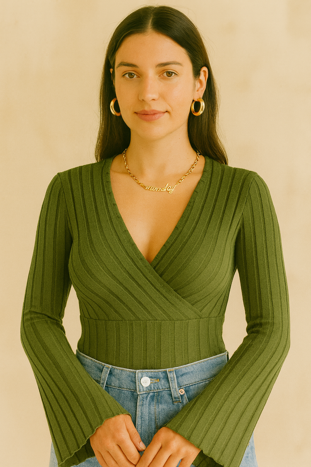 Roos | Women's Knitted Top with Long Flared Sleeves