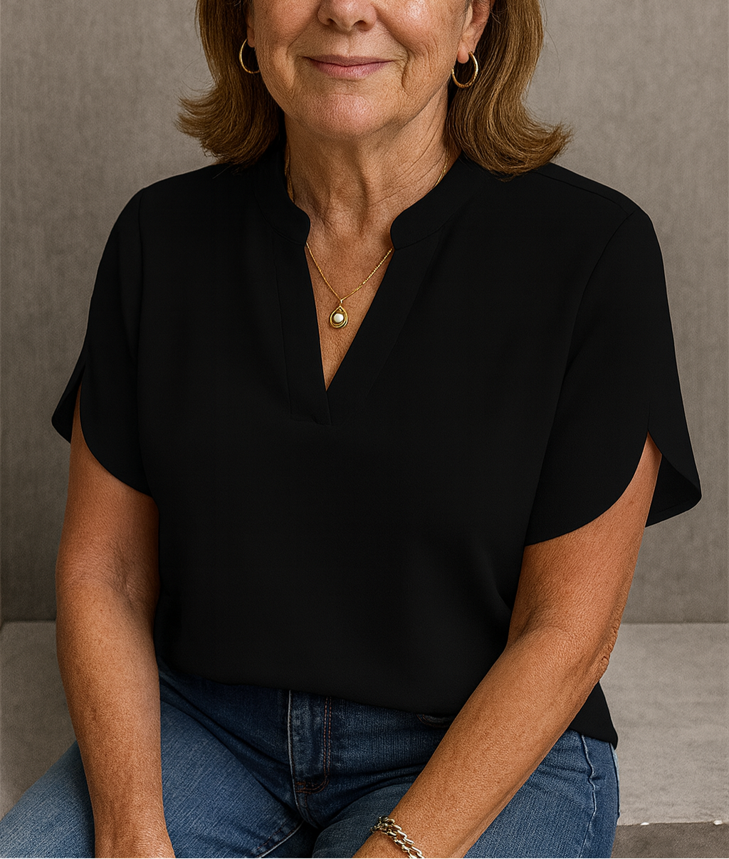 Hailey - Lightweight V-Neck Blouse