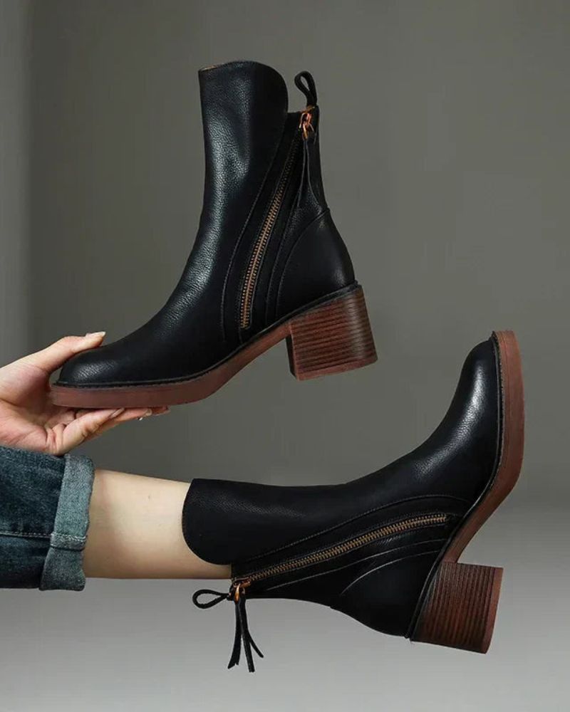 Valorine™ Black Leather Heel Boot