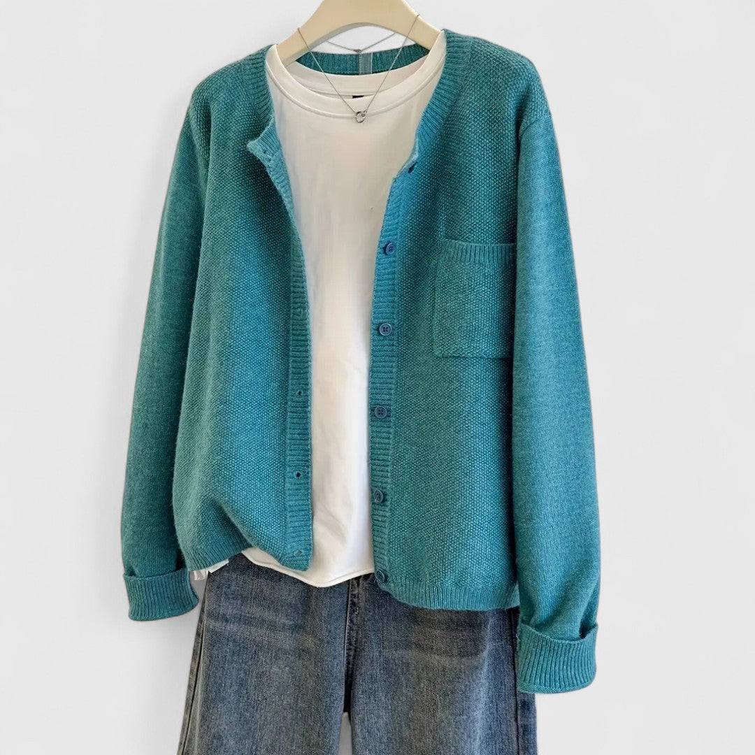 Clara - Casual Button-Up Cardigan