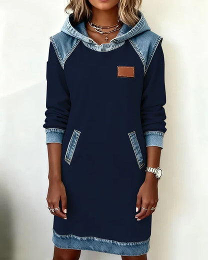 Lunariae - Casual dress with contrasting hood