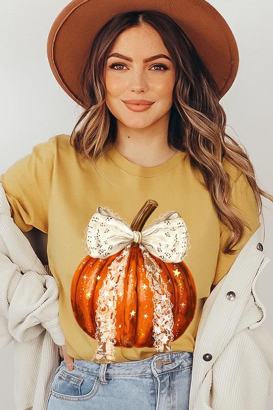 Coquette bow Halloween Pumpkin Graphic Tee