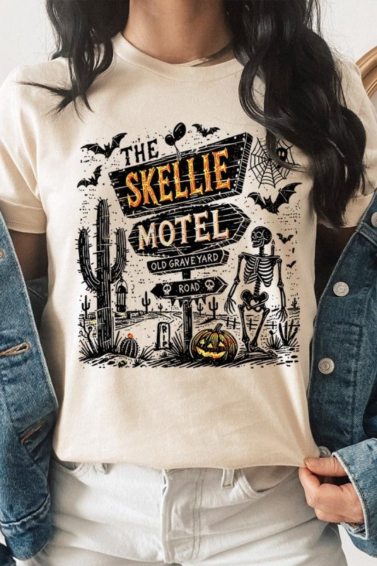 Skellie Motel Halloween Graphic Plus Tee