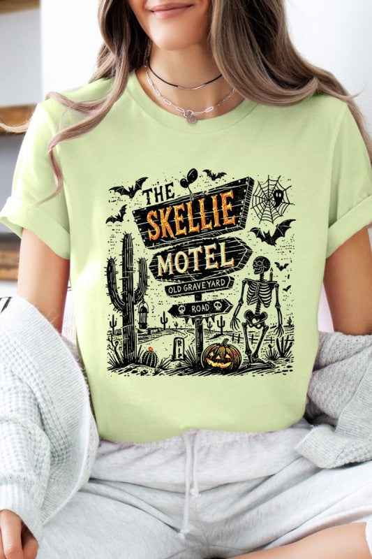 Skellie Motel Halloween Graphic Plus Tee