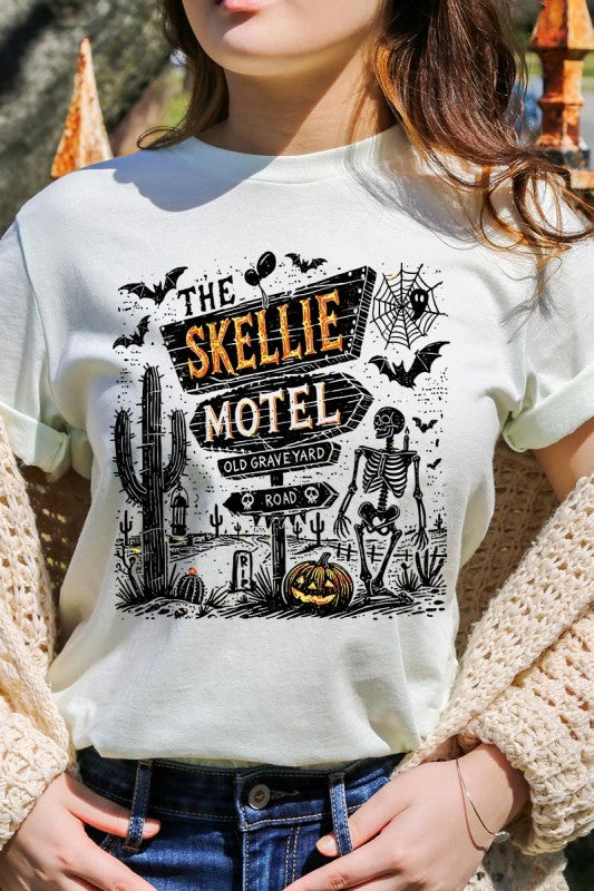 Skellie Motel Halloween Graphic Plus Tee