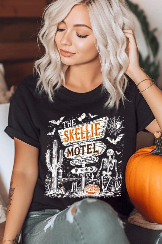 Skellie Motel Halloween Graphic Plus Tee
