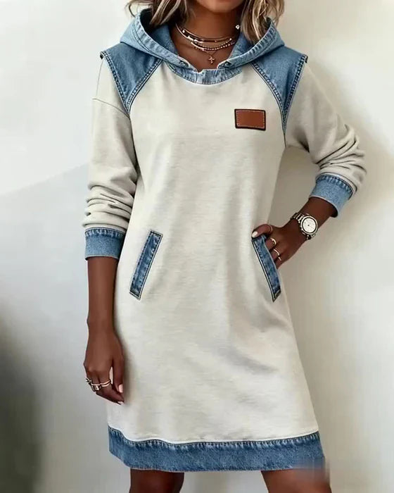 Lunariae - Casual dress with contrasting hood
