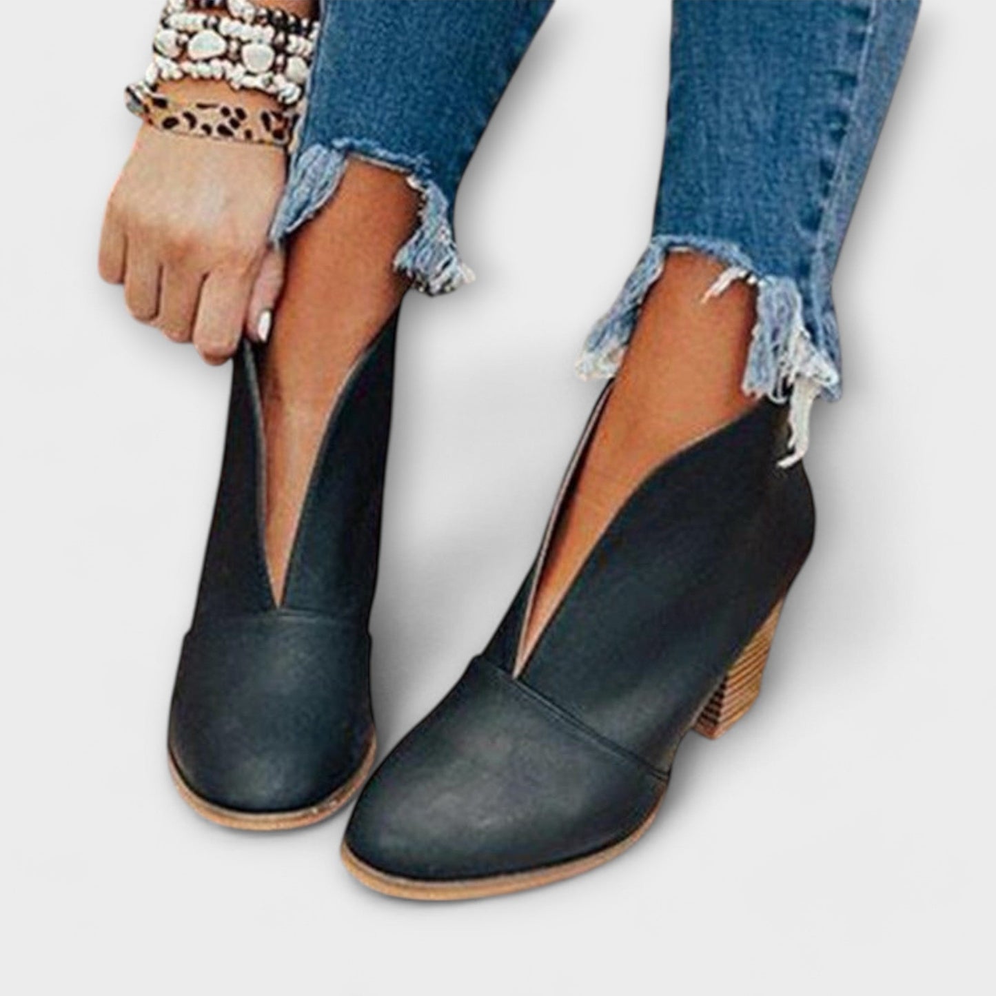 Zoe – Elegant Orthopedic Ankle Boots for Every Day