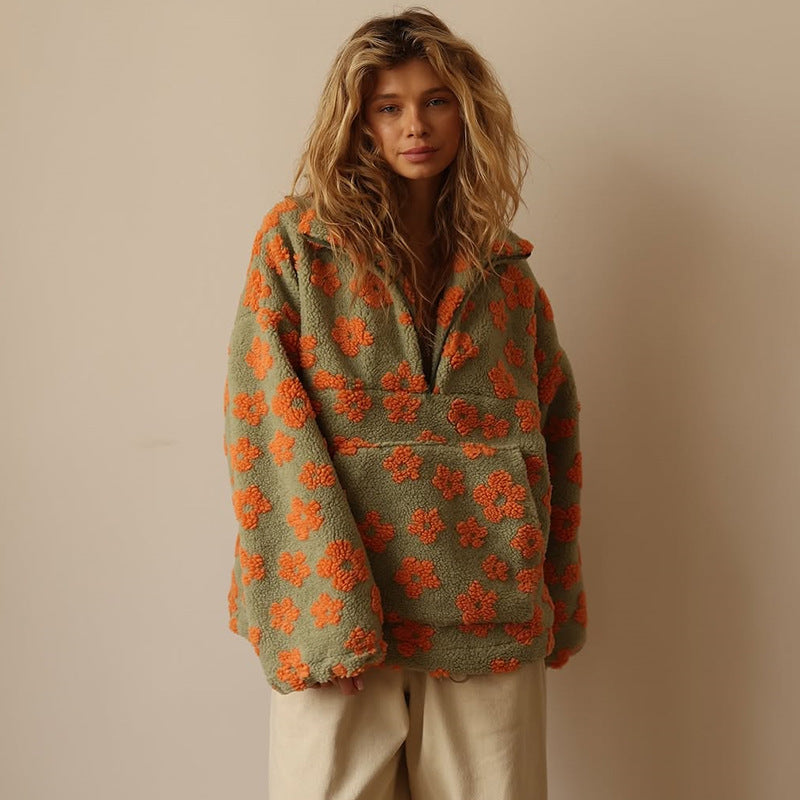 Feline – Soft Pullover with Flowers