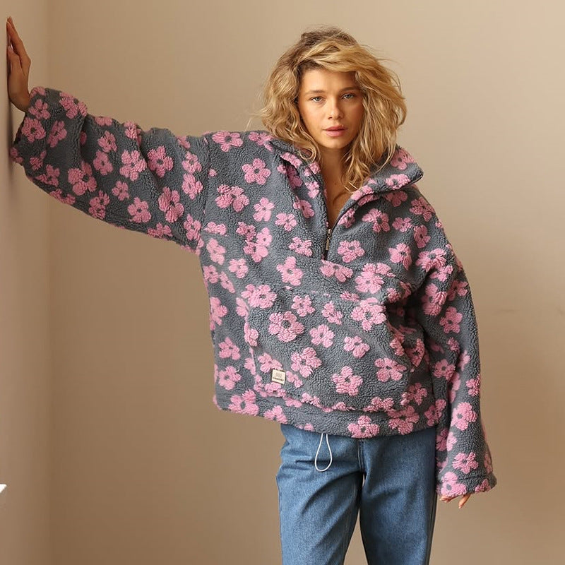 Feline – Soft Pullover with Flowers