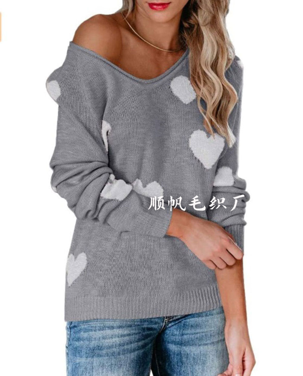 Melody - Heart-Pattern Sweater
