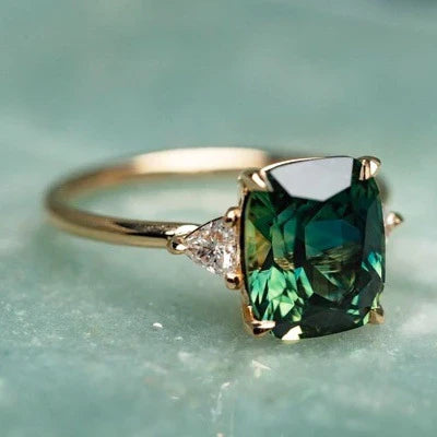 Vintage-Inspired Green Gemstone Gold Ring
