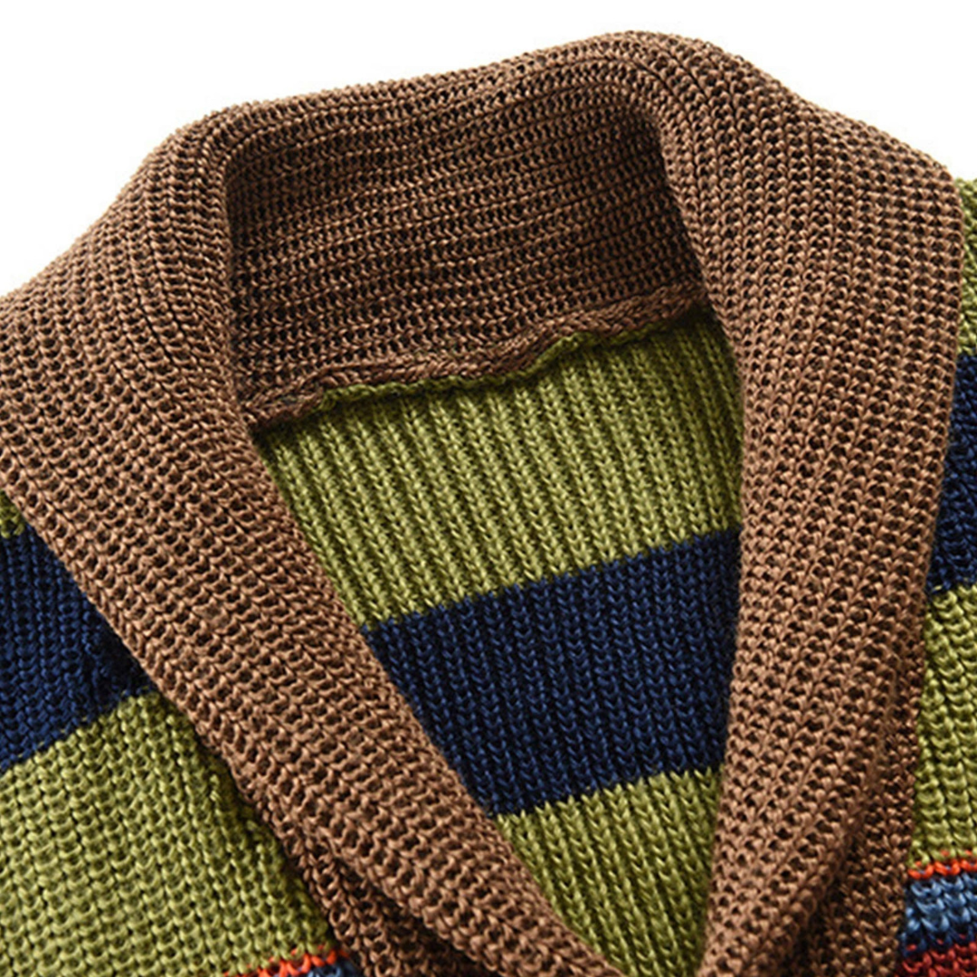 James - Cozy cardigan