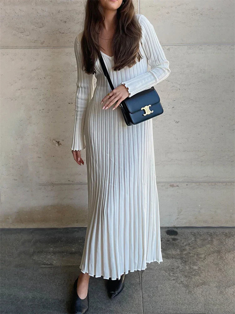 Luna - Knit Maxi Dress