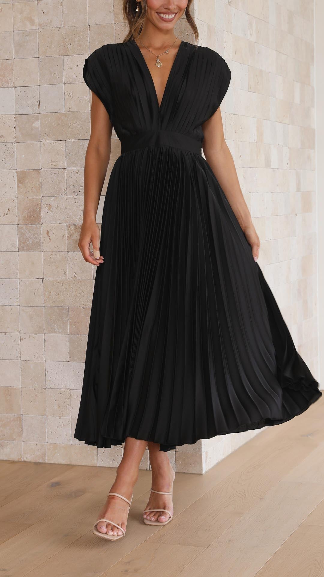 Stella - Pleated Maxi Dress