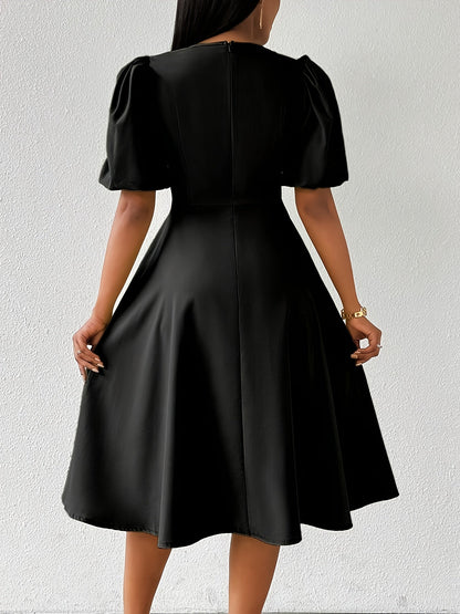 Clara Bloom | Refined Black Midi Dress