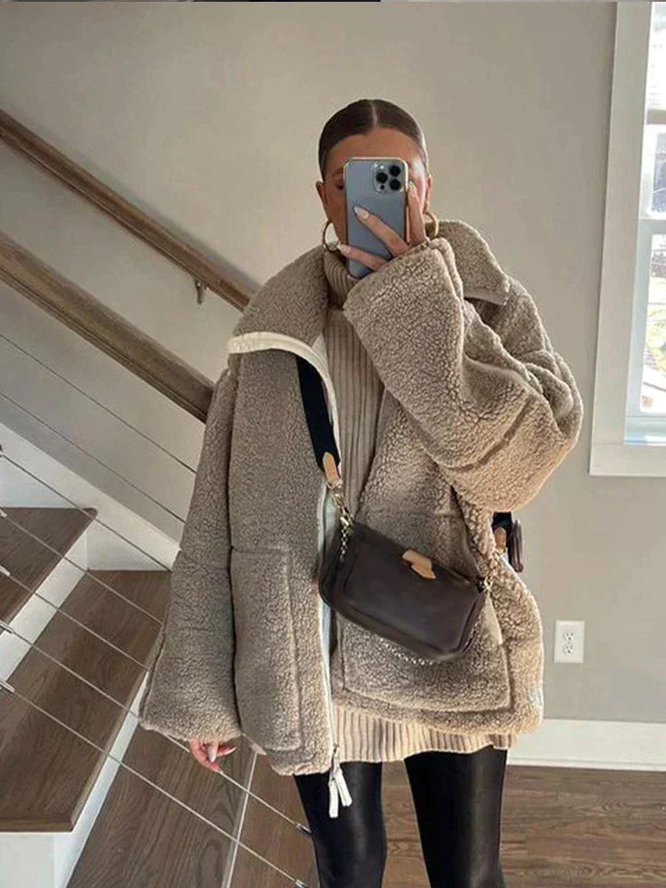 Jaidee - Women's oversized teddy coat with zipper
