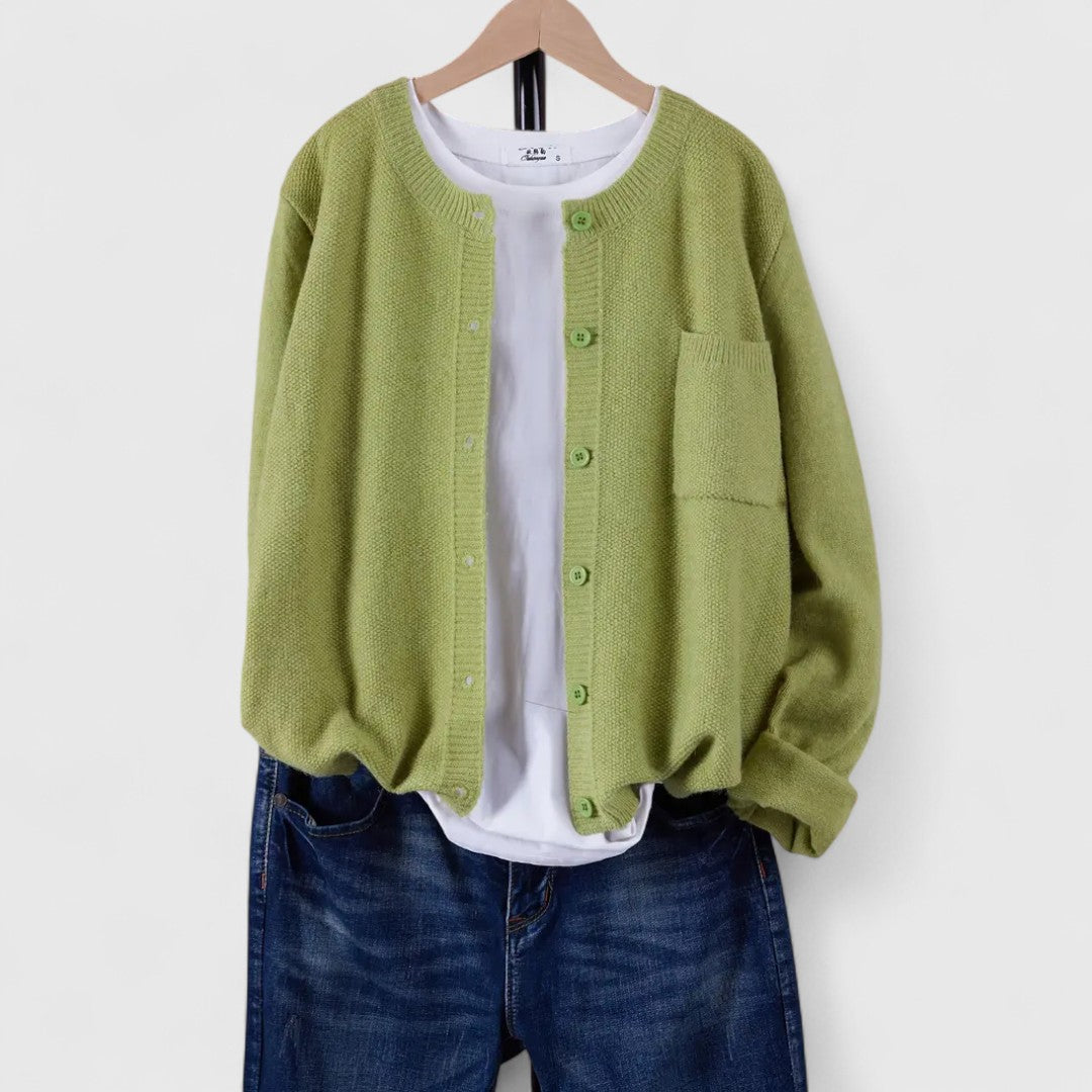 Clara - Casual Button-Up Cardigan