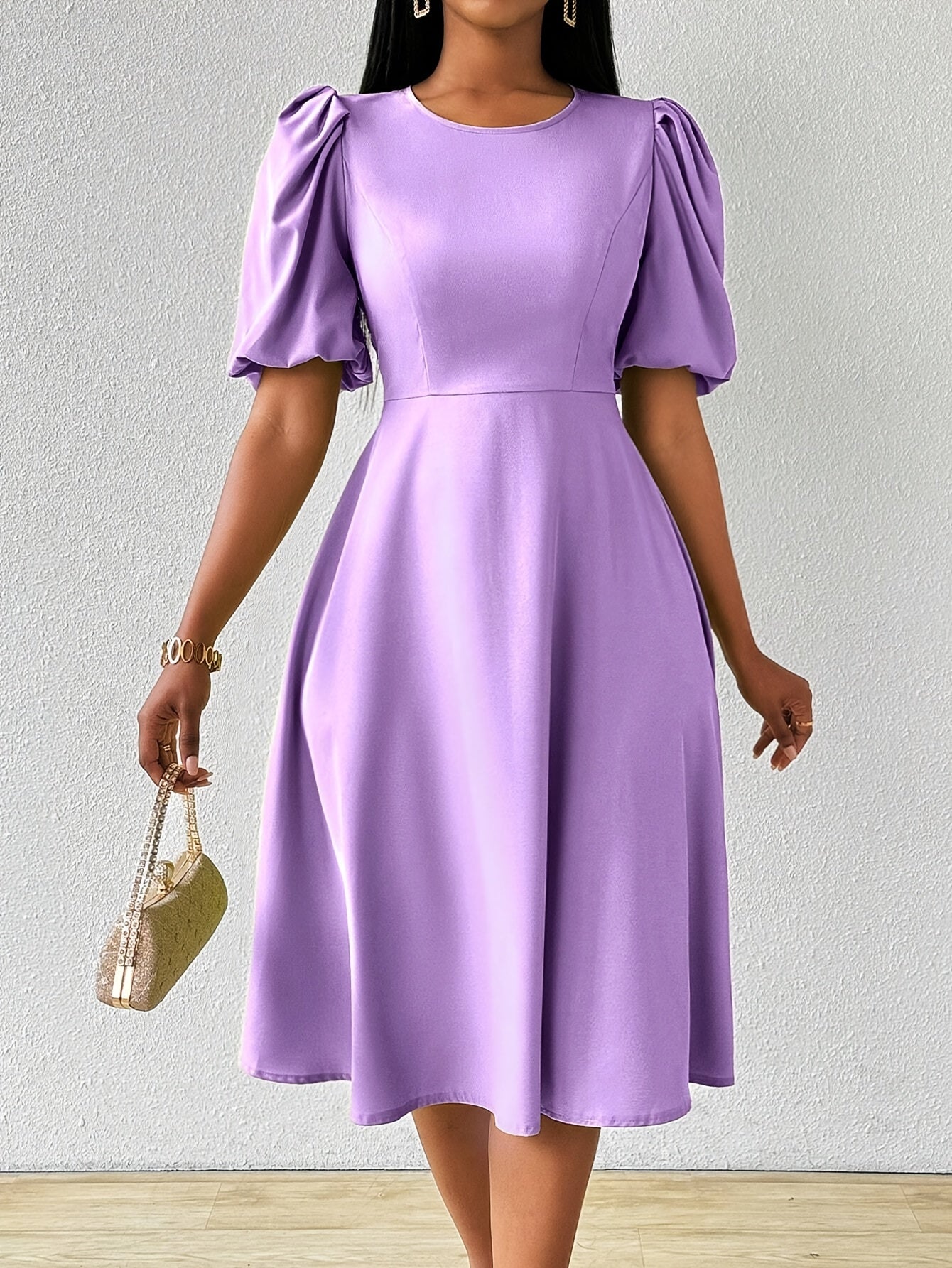 Clara Bloom | Refined Black Midi Dress