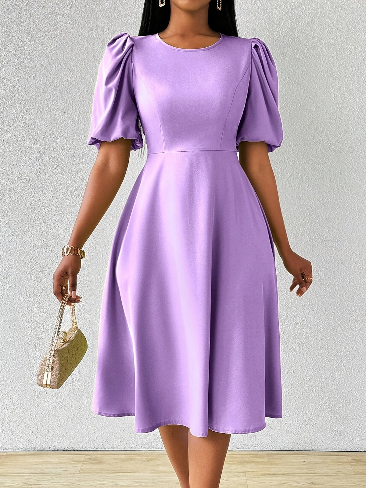 Clara Bloom | Refined Black Midi Dress
