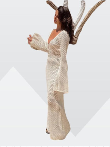 Lena – Seductive Maxi Dress