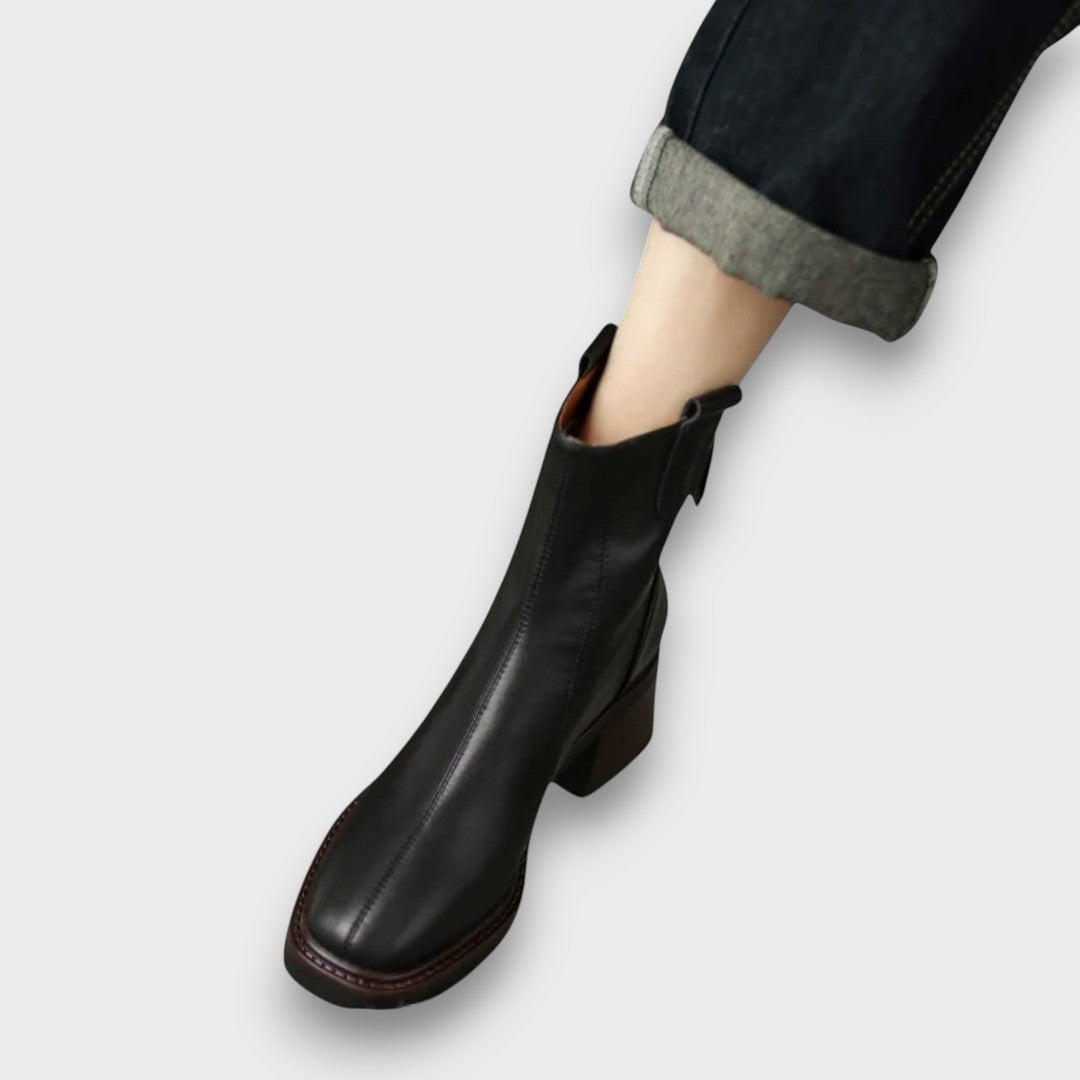 Fien – Classic Leather Ankle Boots